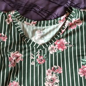 a.n.a Green Floral Striped Short Sleeve Tee